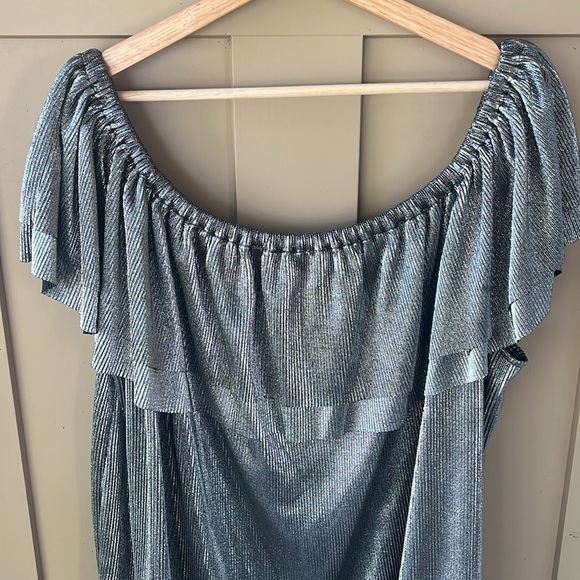 MICHAEL Michael Kors 3X Metallic Micropleated Off Shoulder Blouse Top Charcoal - Picture 8 of 10